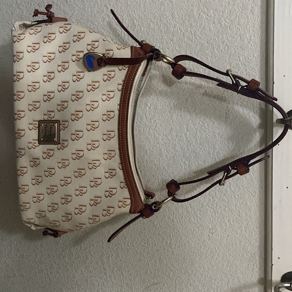 Dooney and Burke monogram white canvas purse - Picture 6 of 10